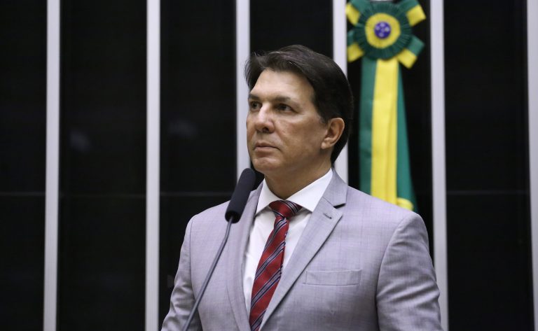 Câmara aprova coleta de DNA de todos os condenados em regime fechado