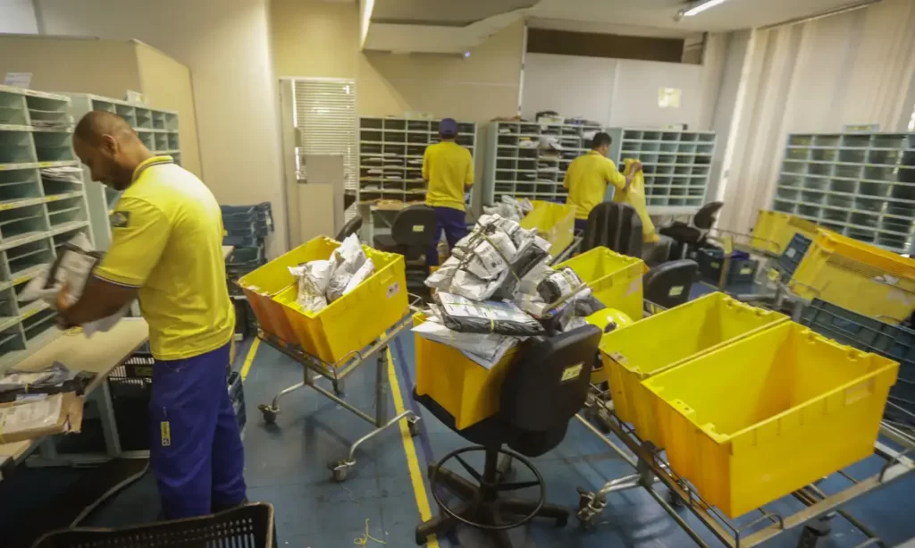 Correios precisam de R$ 20 bilhões para plano de recuperação