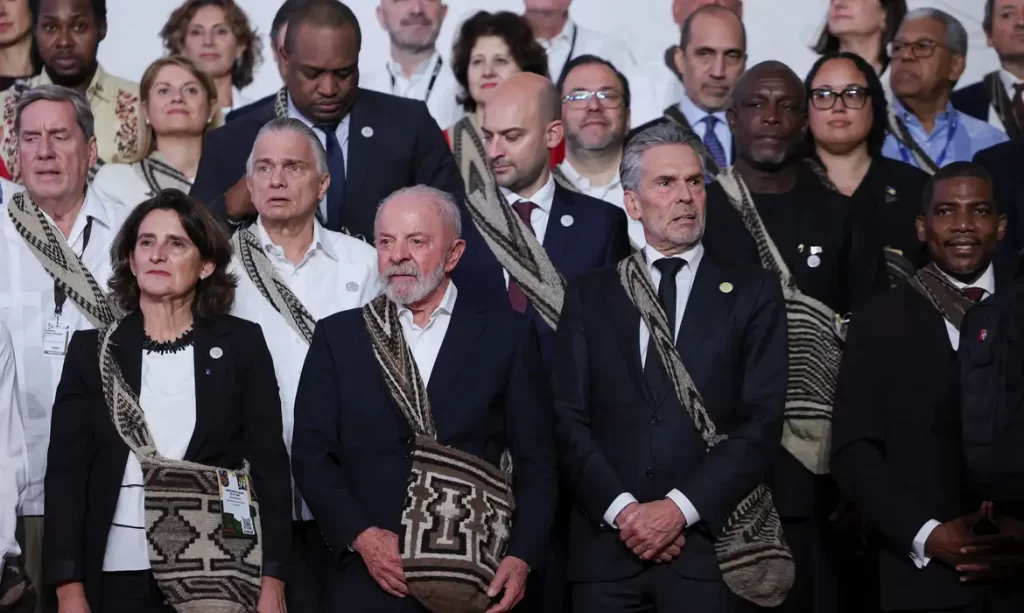 Lula critica retóricas que justificam intervenções em outros países