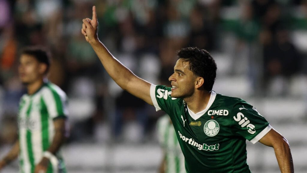 Palmeiras vence o Juventude e mantém liderança do Brasileirão