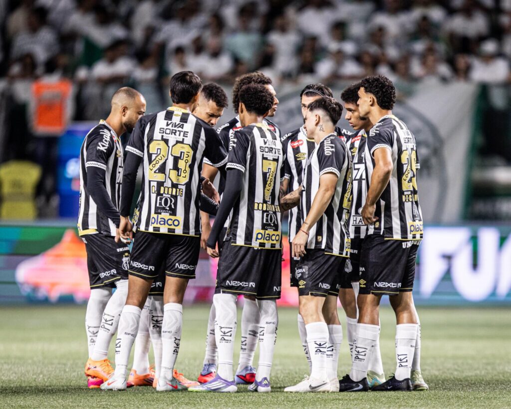 Flamengo enfrenta o Santos no Maracanã em jogo decisivo pelo Brasileirão