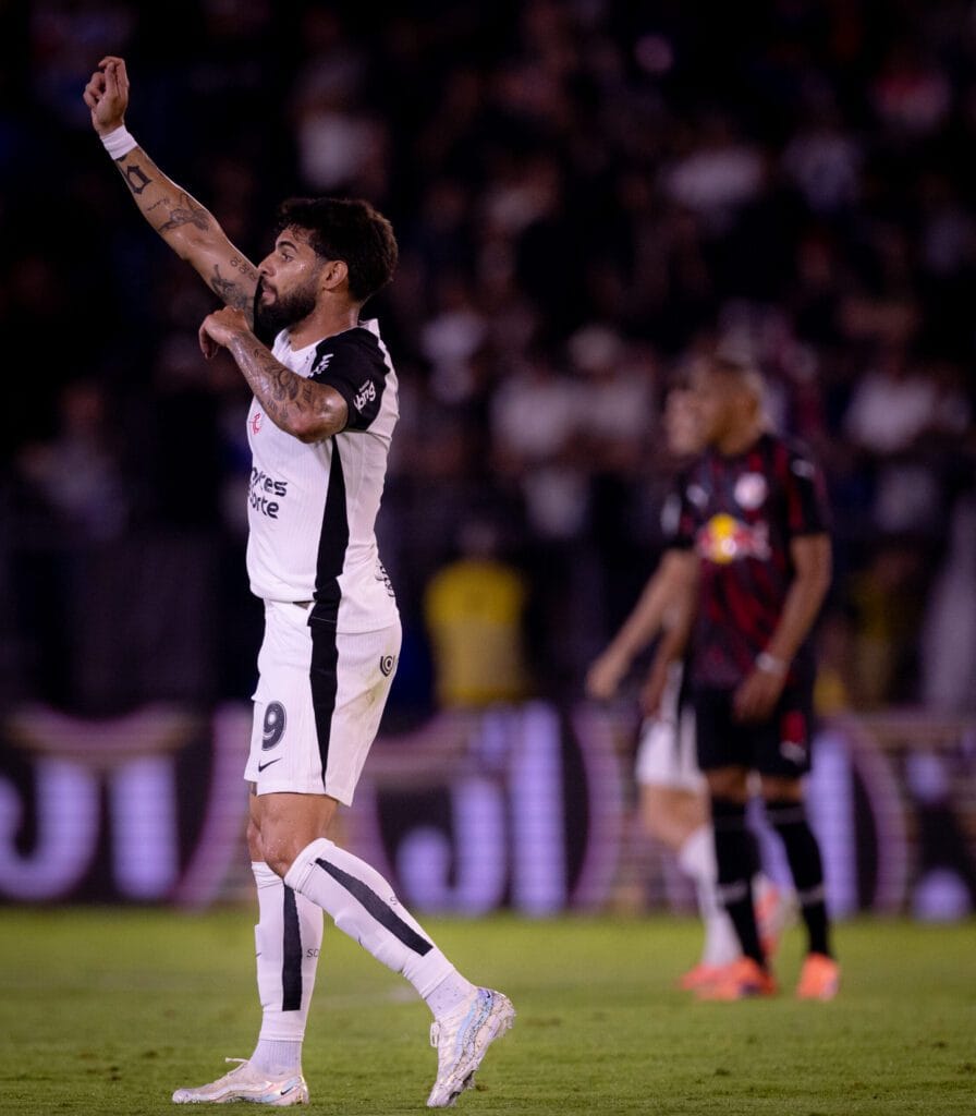 Red Bull Bragantino vence Corinthians e leva os três pontos