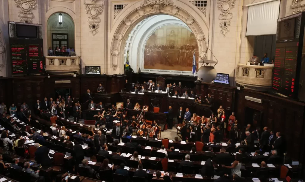 Alerj deve decidir nos próximos dias se mantém prisão de Rodrigo Bacellar
