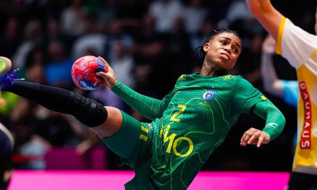 Brasil encerra 1ª fase do Mundial com 100% de aproveitamento