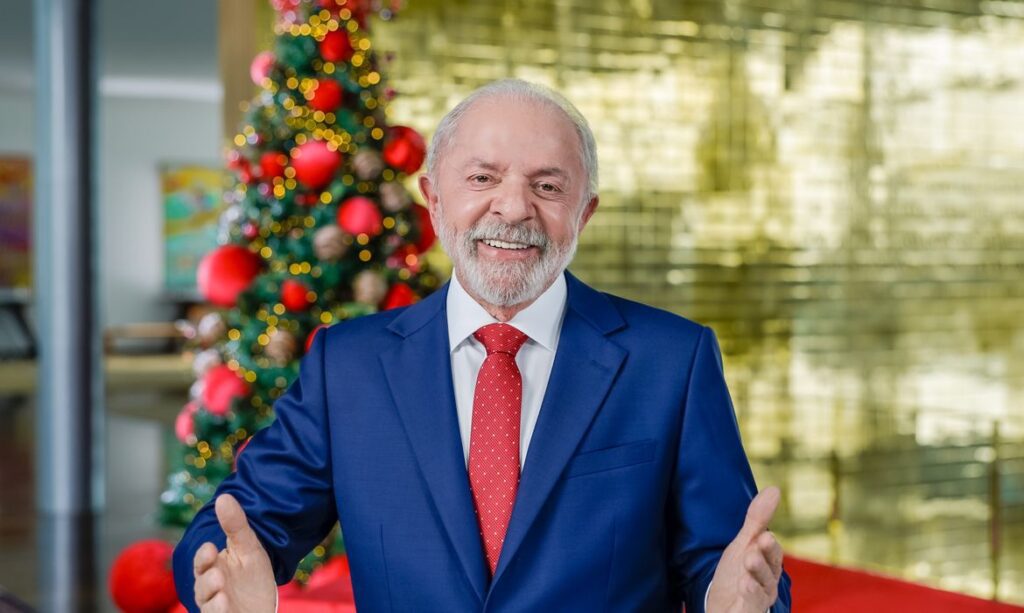 Lula sanciona Orçamento de 2026 com vetos a Fundo Partidário e emendas antigas