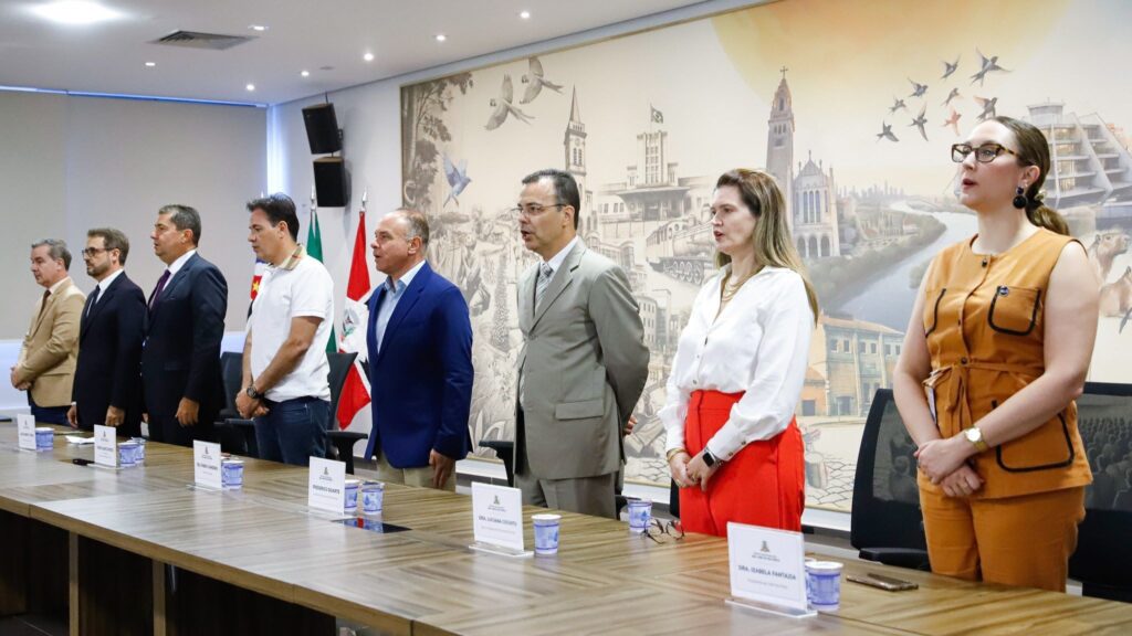 Prefeitura empossa novos titulares da Administração e da Procuradoria Geral