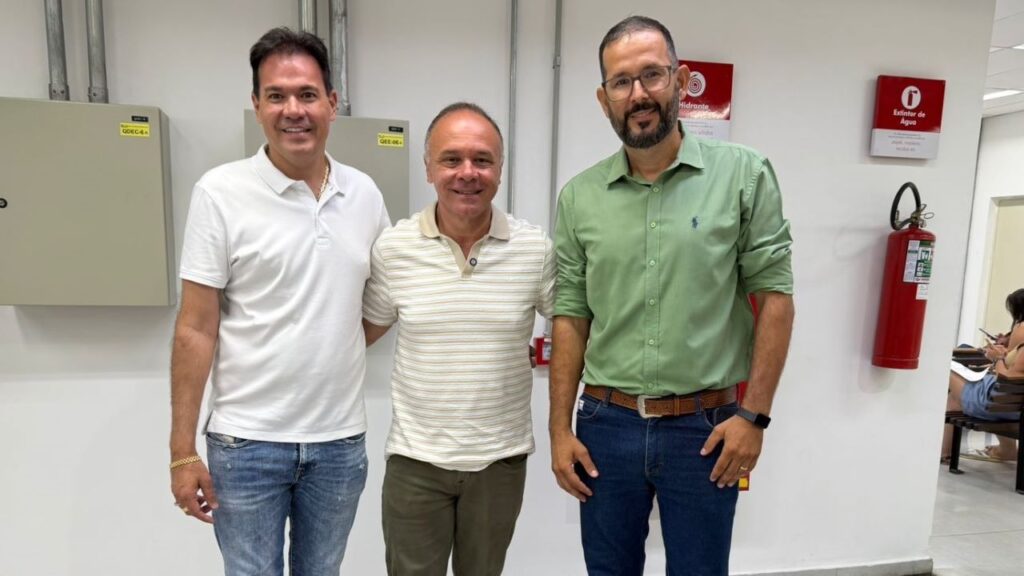 Prefeito anuncia Ronaldo de Oliveira nos Serviços Gerais e confirma Réveillon em Rio Preto