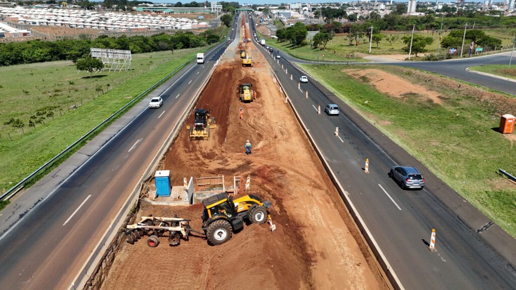 Obras avançam na Washington Luís e alteram tráfego em Rio Preto e cidades da região