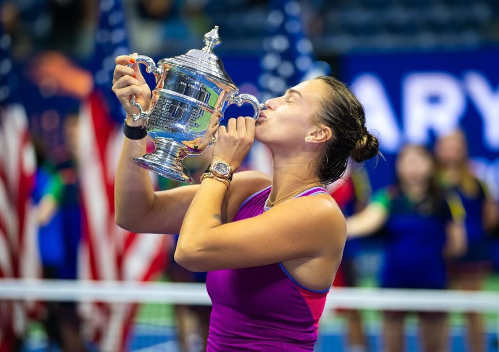 Sabalenka diz que não é justo mulheres enfrentarem atletas trans
