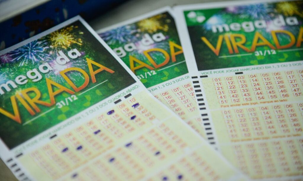 Seis apostas acertam a Mega da Virada e cada uma leva R$ 181,9 milhões