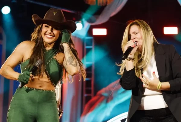 Lauana Prado anuncia gravidez do primeiro filho durante show no Rio