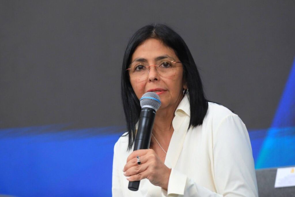 Presidente interina da Venezuela defende agenda de diálogo e cooperação