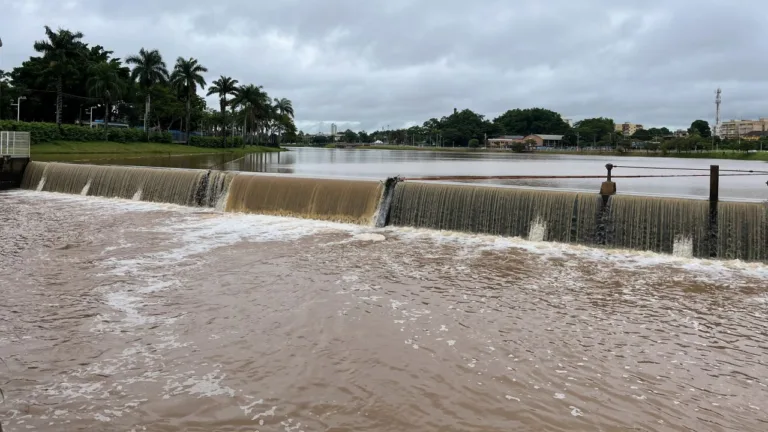Chuvas fortes elevam nível dos lagos da represa; Semae monitora