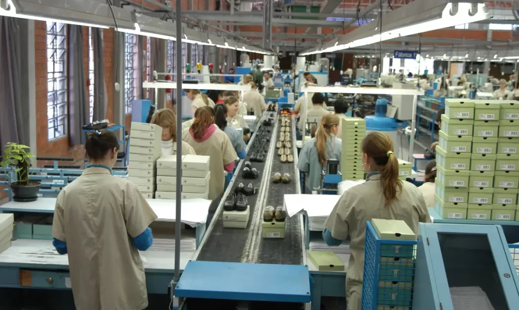 Empresas têm até sábado para enviar dados salariais por gênero