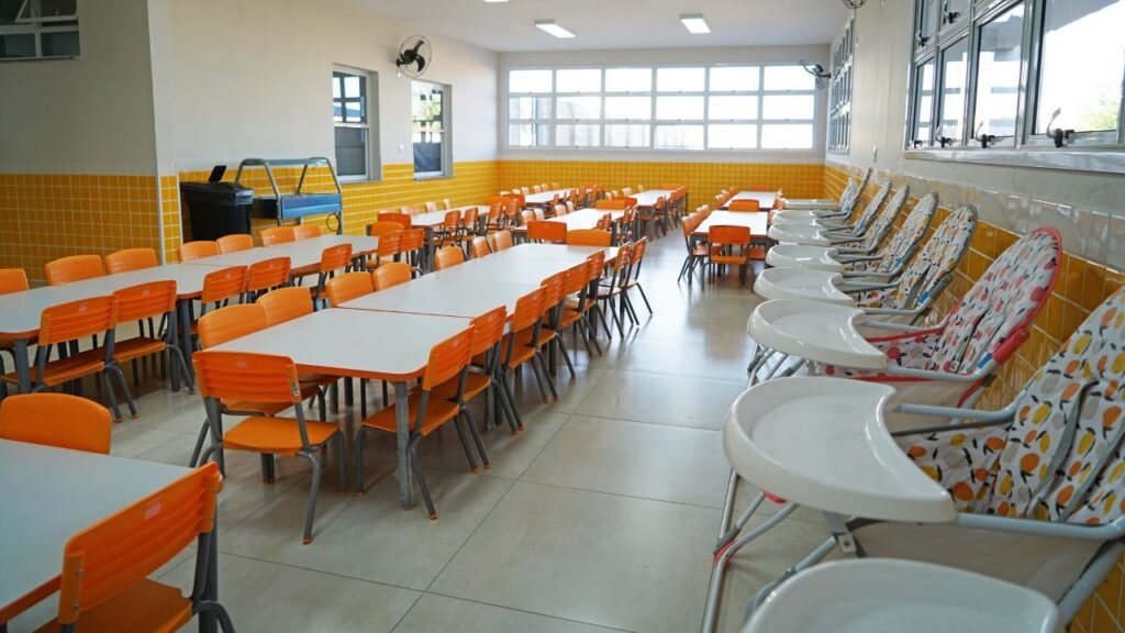 Educação inicia estudo para parceria privada, que pretende modernizar escolas municipais