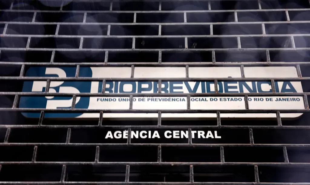 Ex-presidente do Rioprevidência é preso em operação da PF