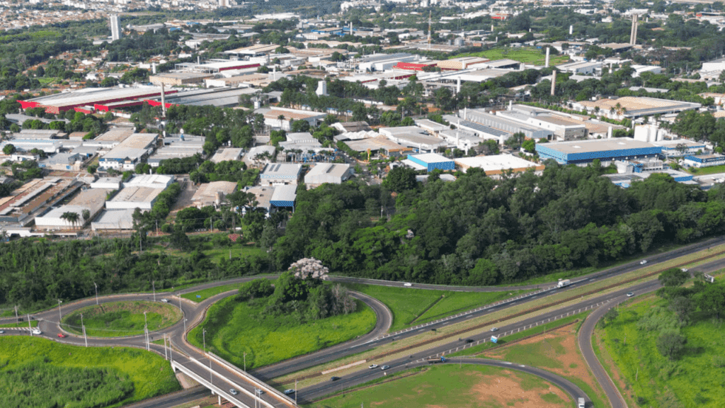 Distrito Industrial ganha shopping de confecções