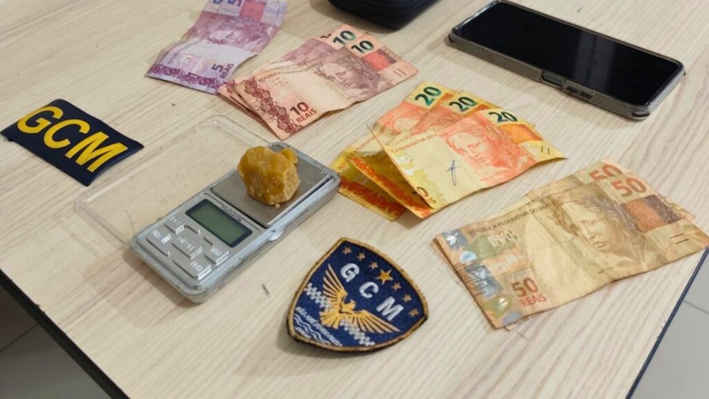 Adolescente procurado é apreendido por tráfico no centro de Rio Preto