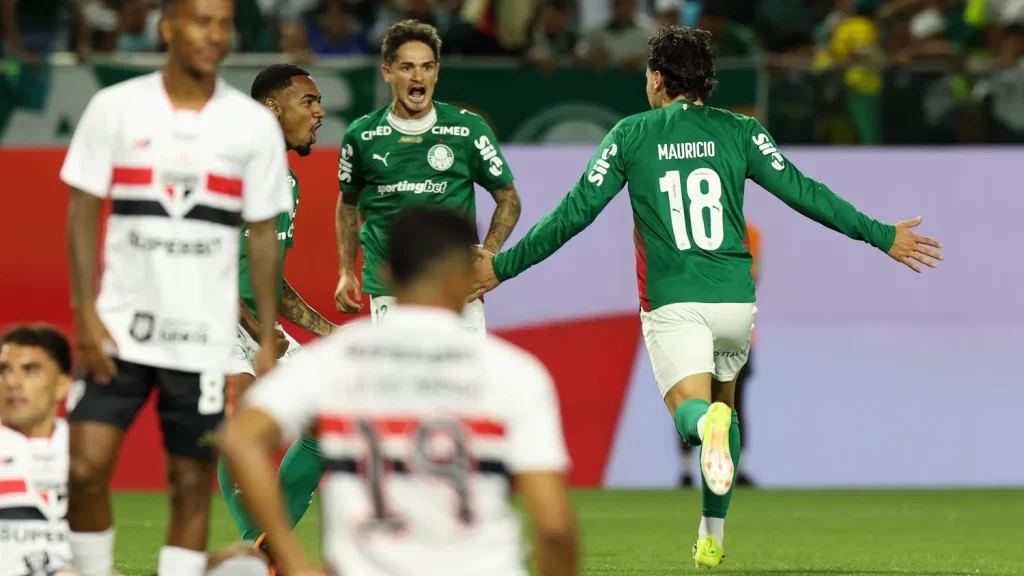 Palmeiras vence São Paulo e chega à sétima final seguida do Paulistão