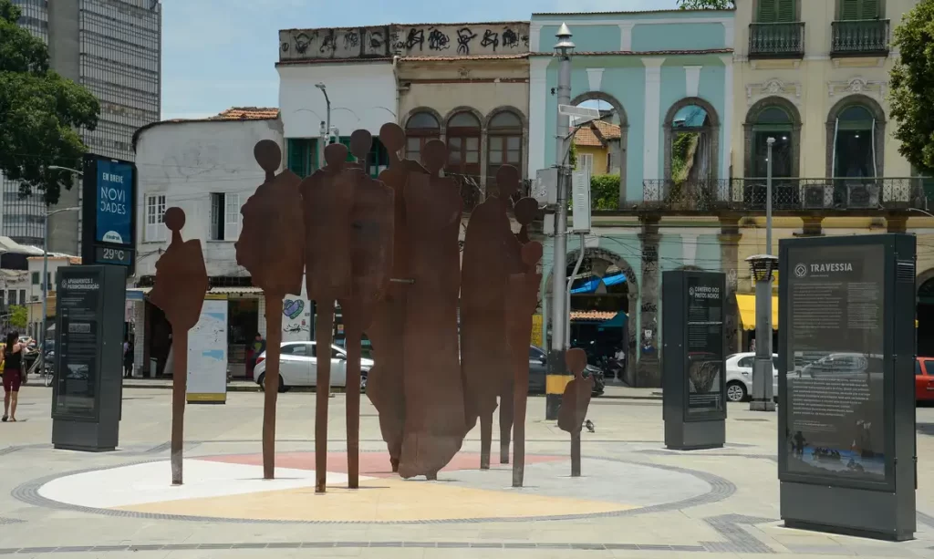 Filme da UFF investiga impactos da escravidão no Brasil e no mundo