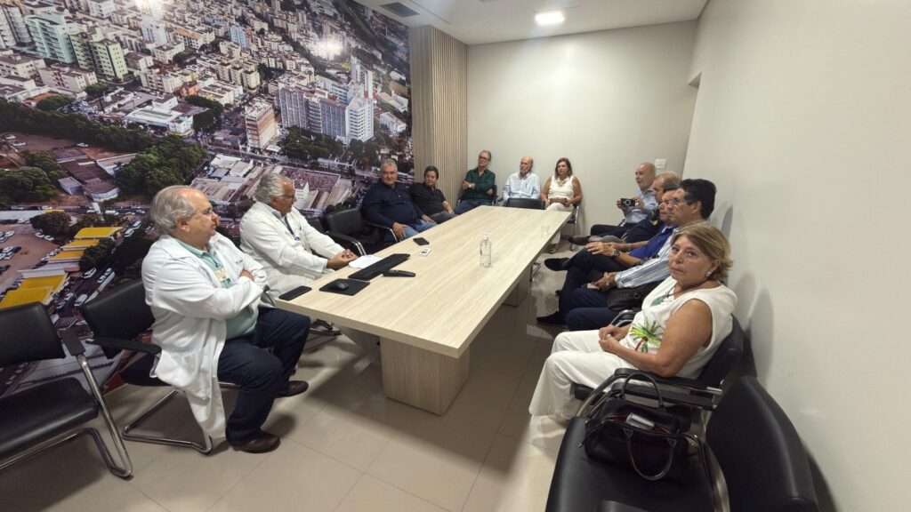 Rotary visita hospital de base e conhece tecnologia para transplantes