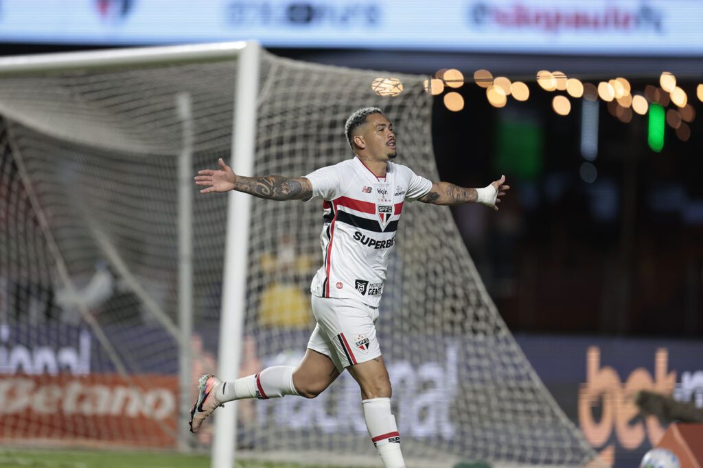 São Paulo vence o Juventude no MorumBIS e abre vantagem