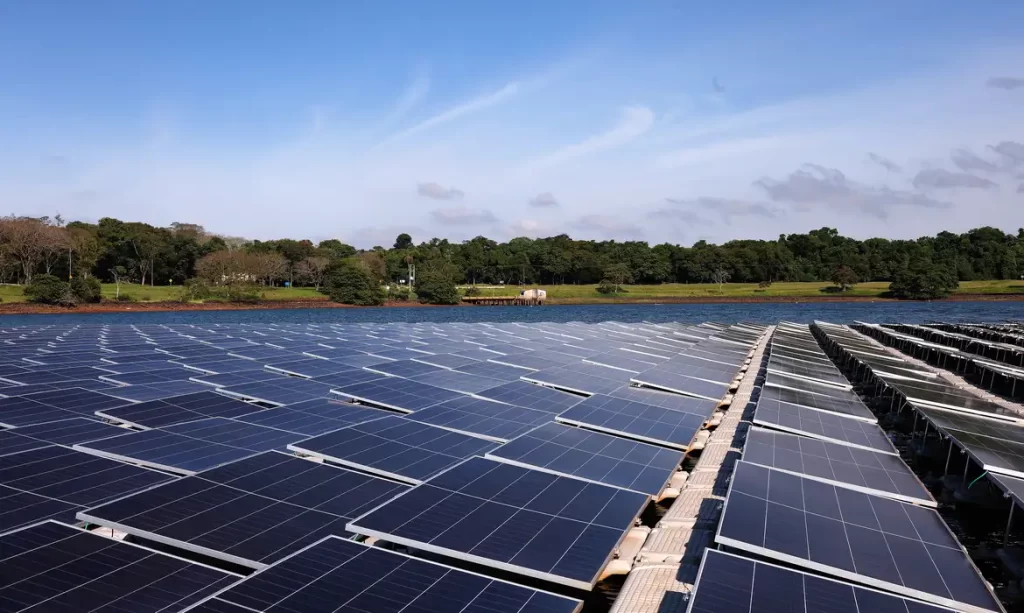 Energia solar em Itaipu pode dobrar capacidade de geração