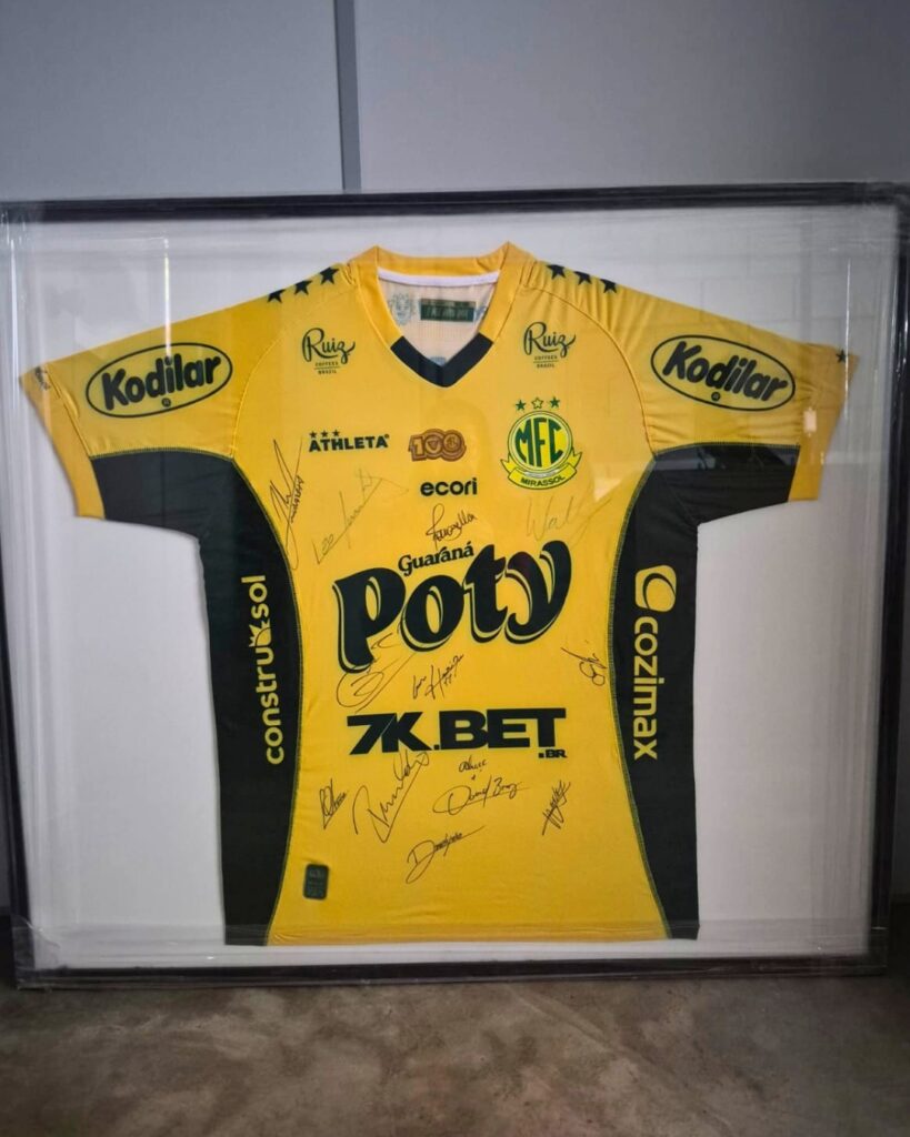 Alarme sorteia camisa do Mirassol em campanhas beneficentes para manter atender 430 crianças
