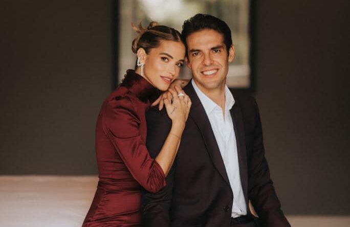 Filho de Kaká e Carol Celico conclui ensino médio nos Estados Unidos