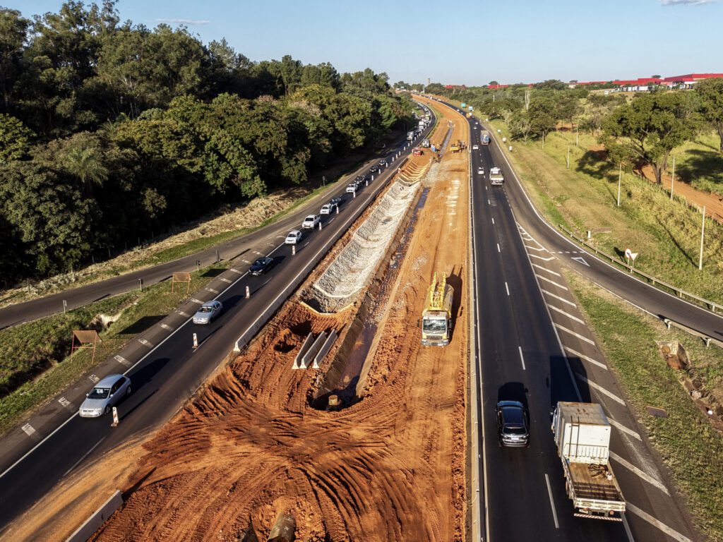 Ecovias faz obras e interdições no acesso do aeroporto em RP e trechos da W. Luís em Cedral