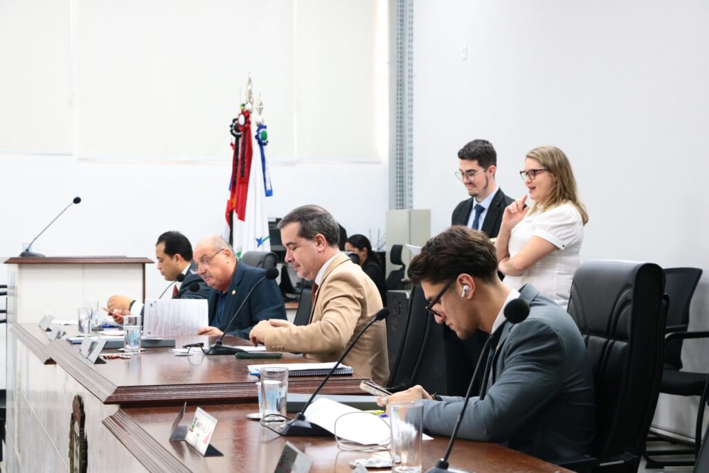 Vereadores analisam PPI do Semae e venda de 55 áreas públicas