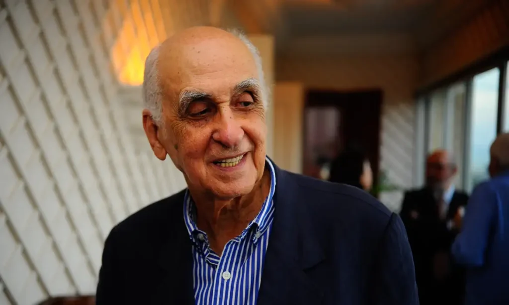 Morre aos 95 anos o jornalista e escritor Zuenir Ventura