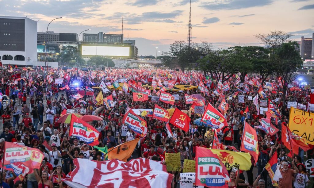 Estudantes organizam marcha pela democracia e soberania em Rio Preto neste domingo